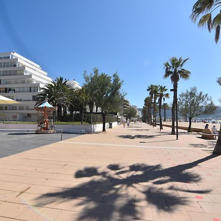 Rnet - Rhc 1208 Roses Holiday Center מראה חיצוני תמונה